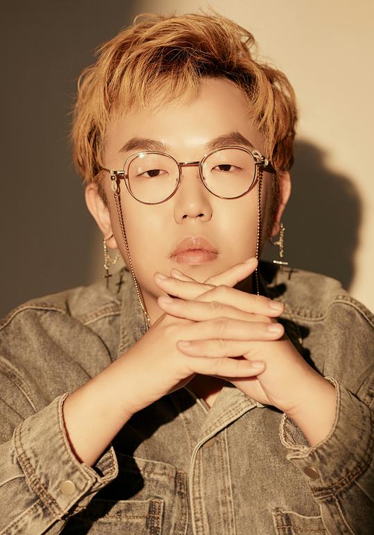 李思奇