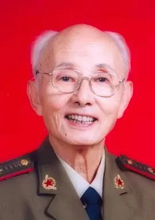 李俊