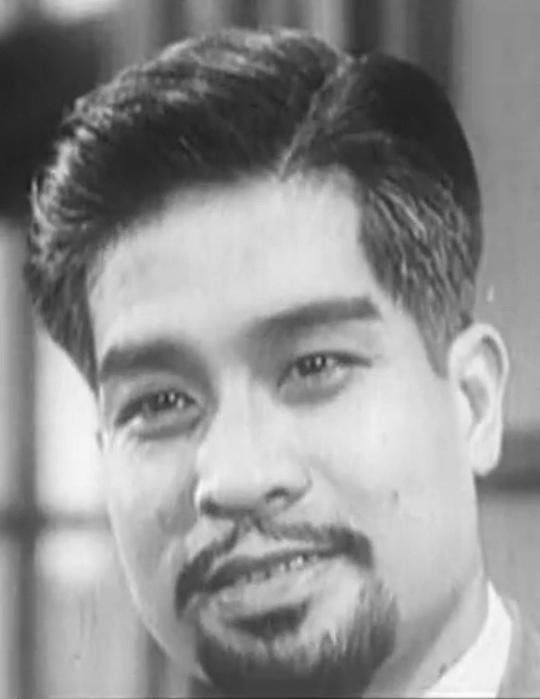 周峰