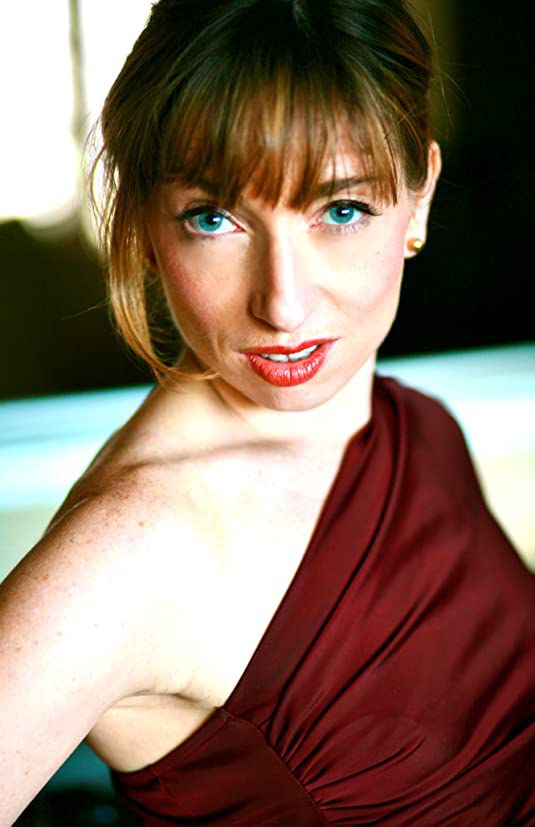 娜奥米&middot;格罗斯曼