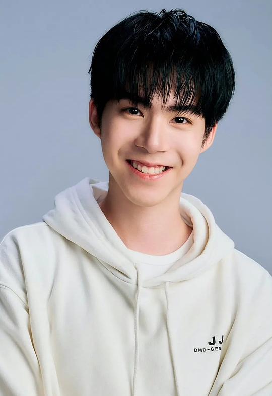 拉德查彭&middot;冯皮尼缇