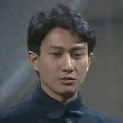 关灼元