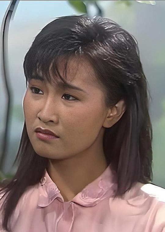 尹丽玉