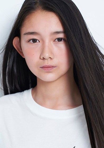 冈井美音