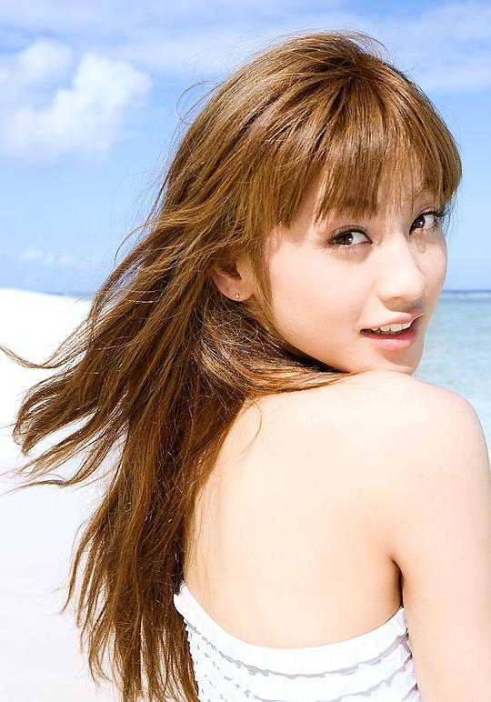 西山茉希