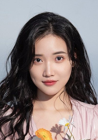 熊葛梦瑶