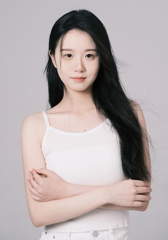 罗皓谊
