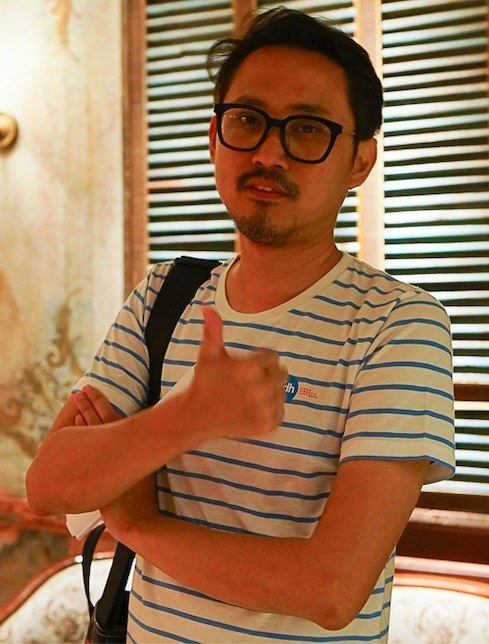 维塔亚&middot;东俞扬