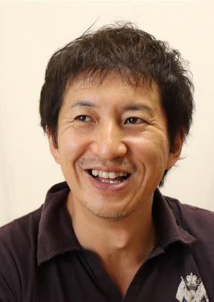 佐向大