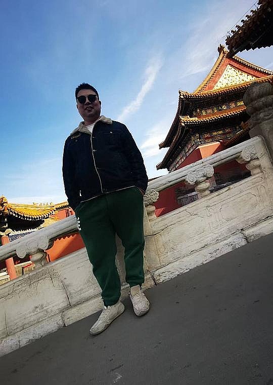 杨志伟
