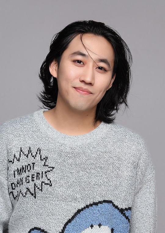 李洋