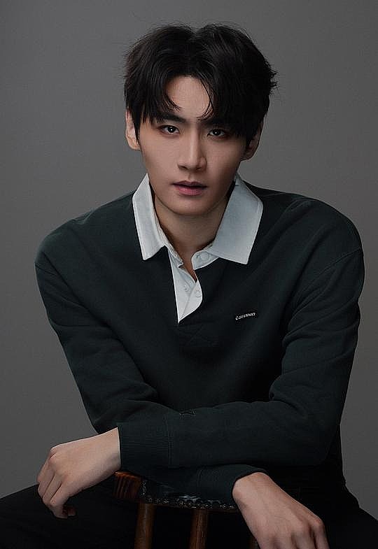 李昱唯
