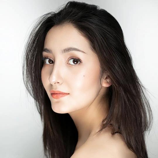 阿依古丽&middot;阿不都拉