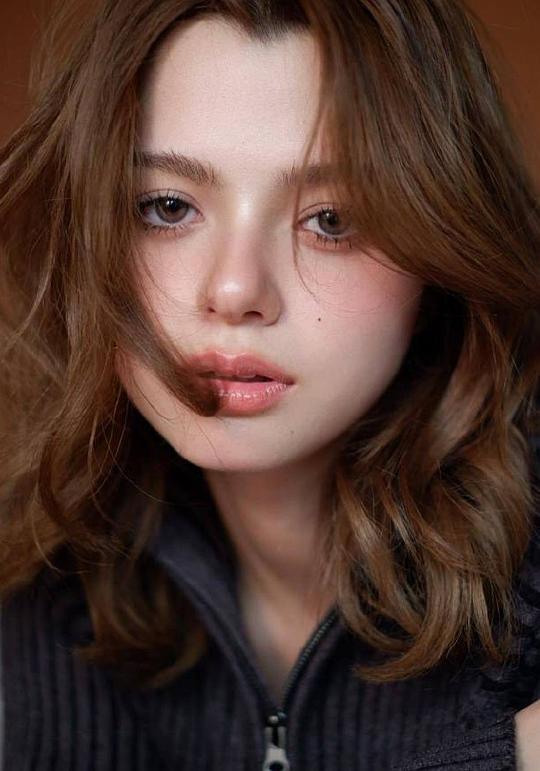 瑞玫高&middot;阿瑟农