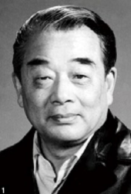 荣磊