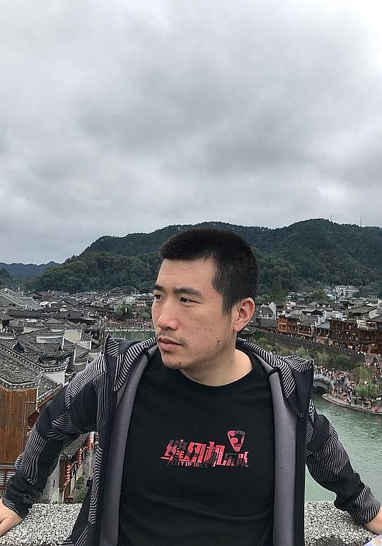 彭旭