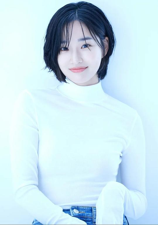 方效潾