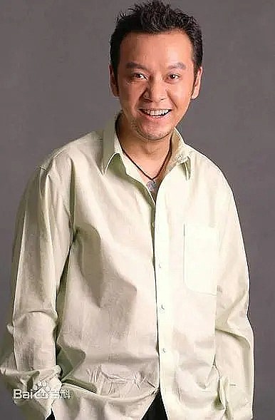 易照博
