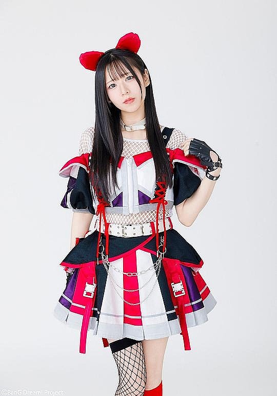 千石由乃