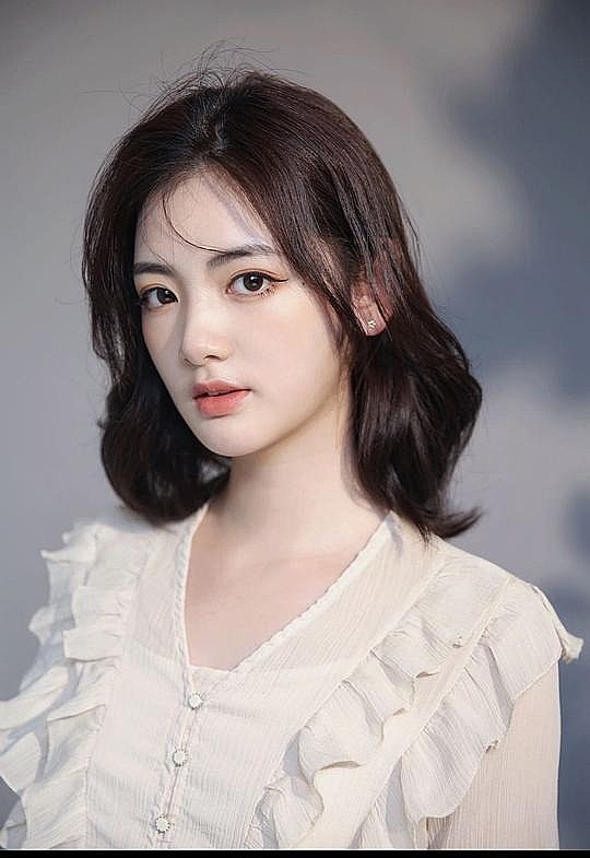 李婧也