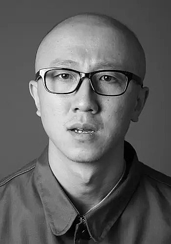 佟骏