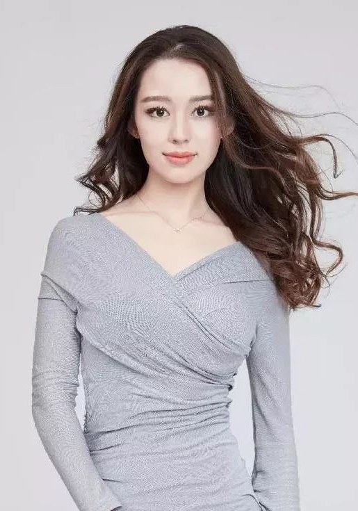 吉娜&middot;爱丽丝