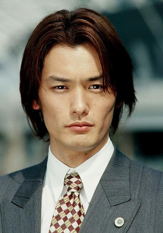 小田井凉平