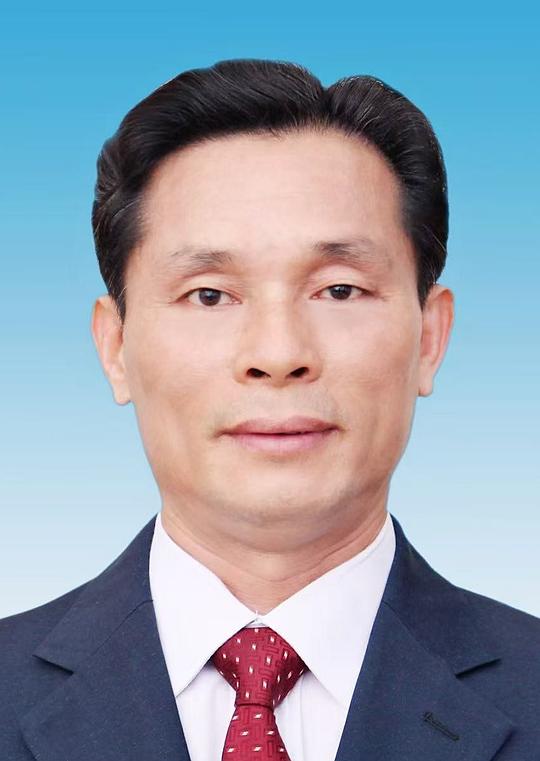 莫毅远