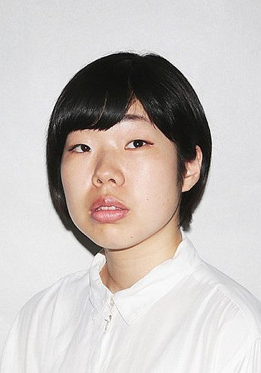 布施千贺子