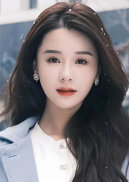 孟娜