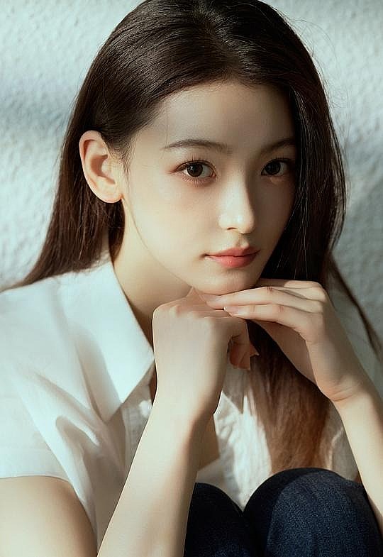 尚新月
