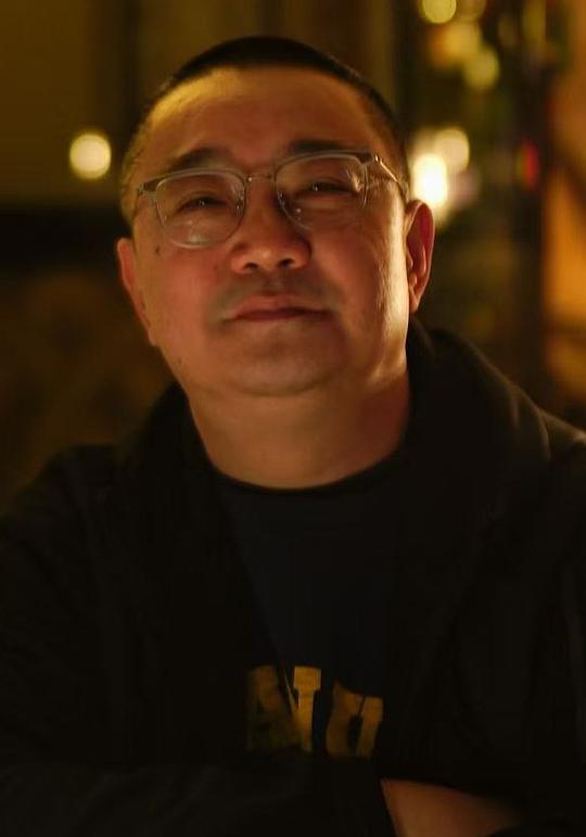 吴天戈