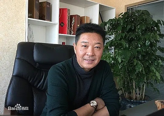 李波