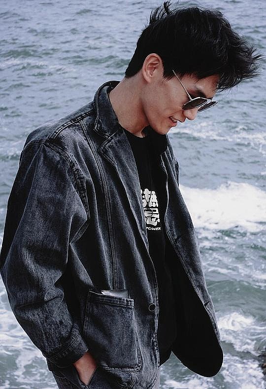 黄嘉炜