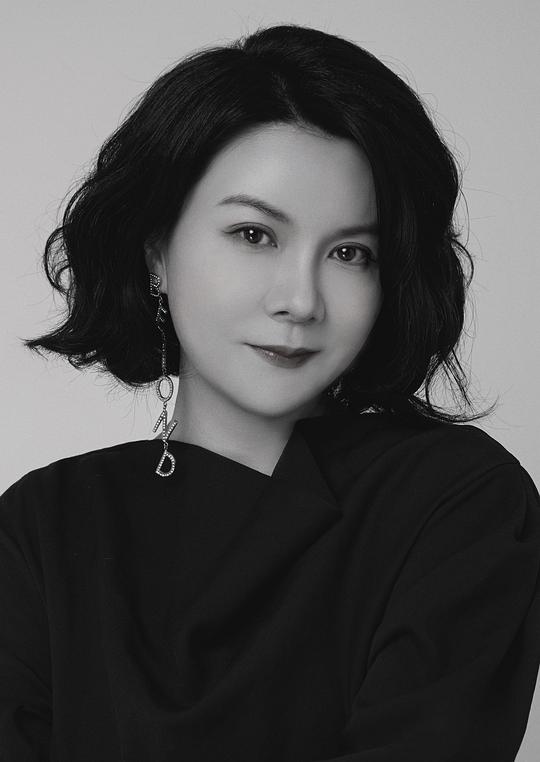 张巍