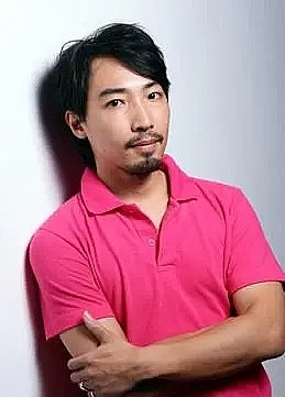 韦以丞