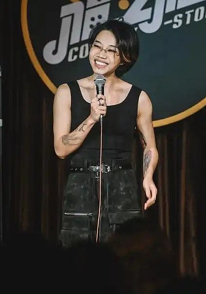 李酌妍