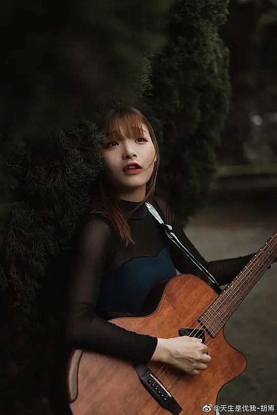 胡博