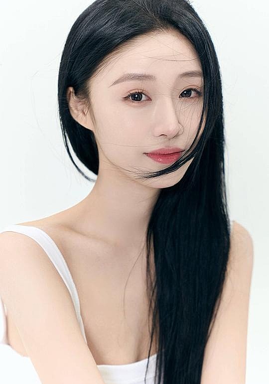 侯懿格