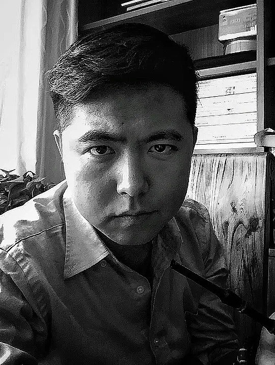屈志鑫