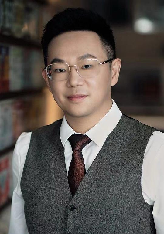 梁振华