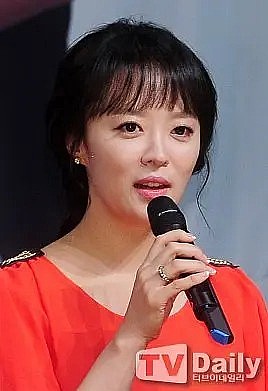 安妍红