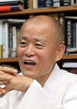 金容沃