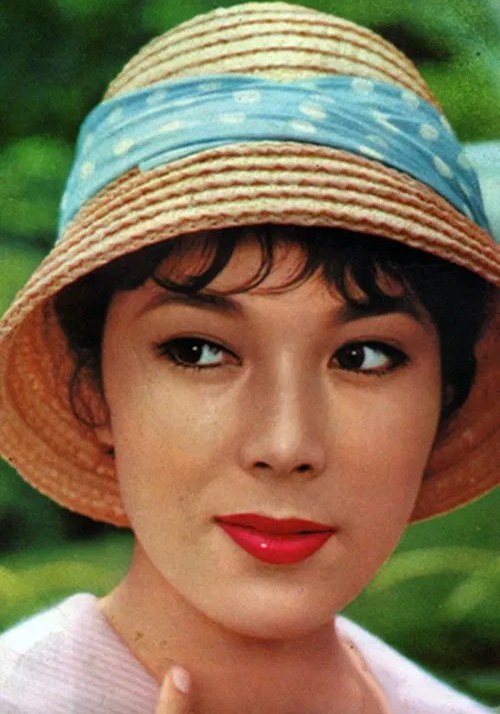 金田一敦子