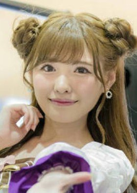 持田茜