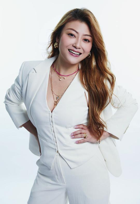 李佳
