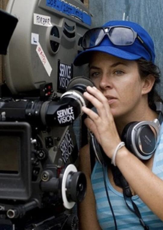 克劳迪亚&middot;略萨