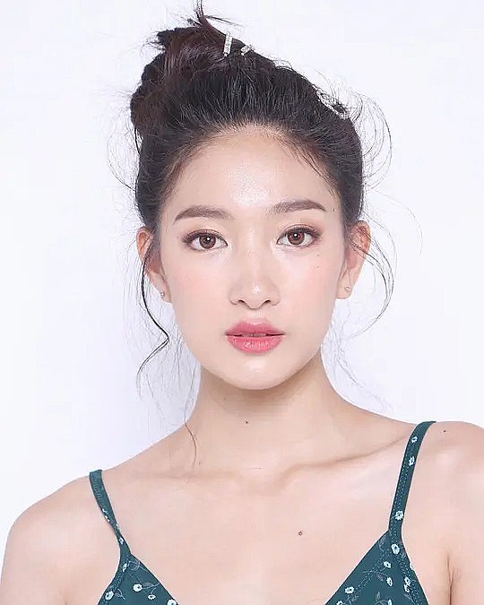 丝丽娜&middot;素甘达拉