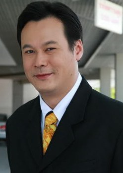 特林&middot;赛塔欧克