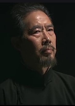 肖华荣